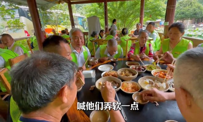 带领全村共享旅游盛宴，一次别开生面的乡村之旅