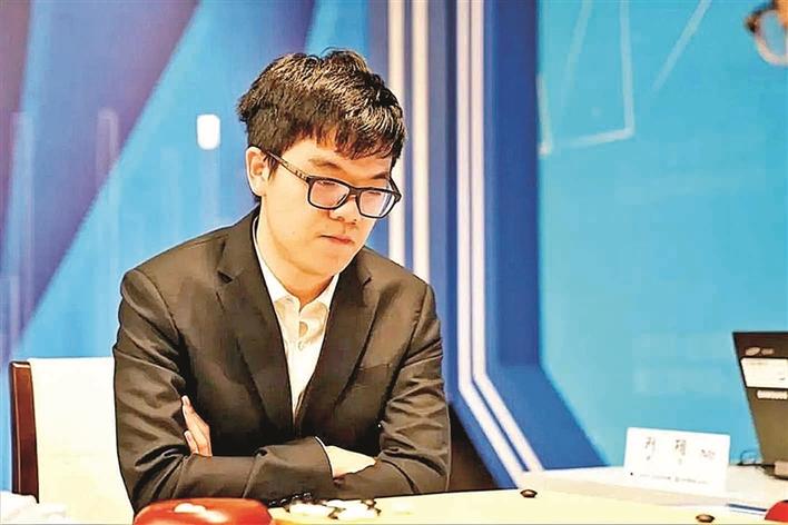 柯洁，世界围棋九冠王，棋坛传奇人物