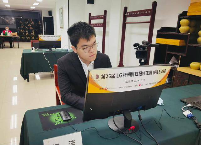 柯洁在LG杯世界围棋棋王赛决赛中途退赛，现场视频揭示背后故事